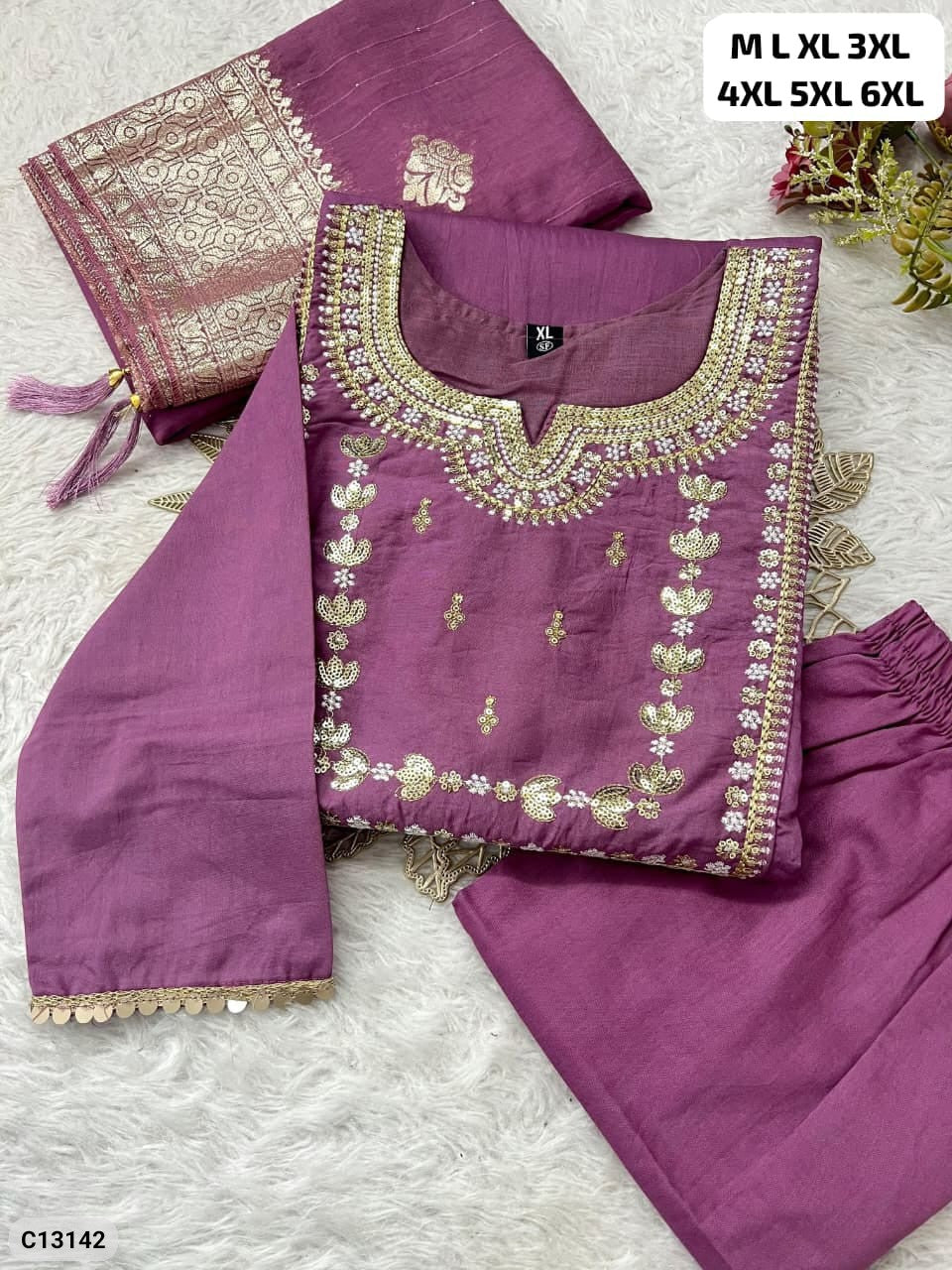 Roman Silk Embroidered Kurta Pant Set with Tassel Dupatta
