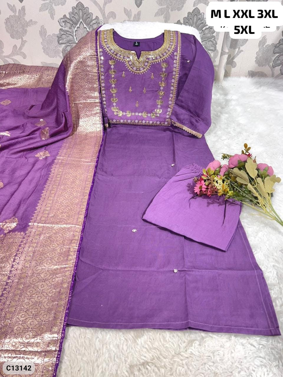Roman Silk Embroidered Kurta Pant Set with Tassel Dupatta
