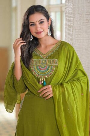 Ayzaan Label Olive Green Mal Cotton Ethnic Set with Traditional Gujarati Embroidery & Cutwork – Comfortable Occasion Wear
